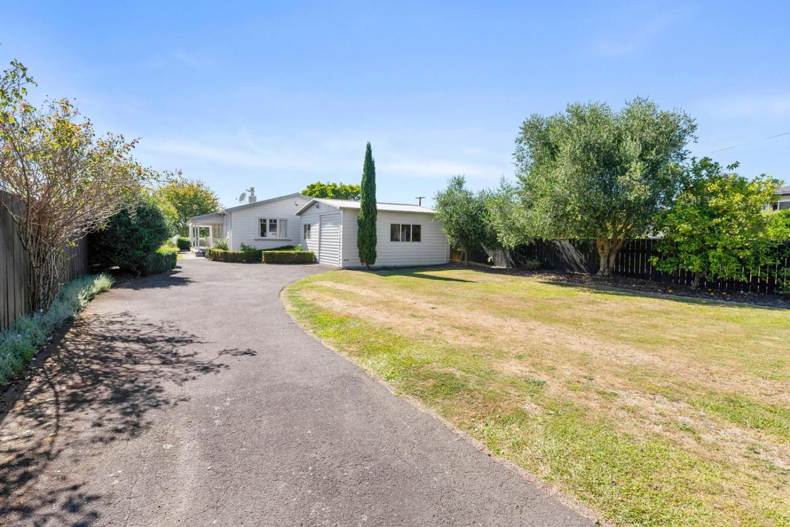 Ngongotaha Lakeside Home Rotorua Buitenkant foto