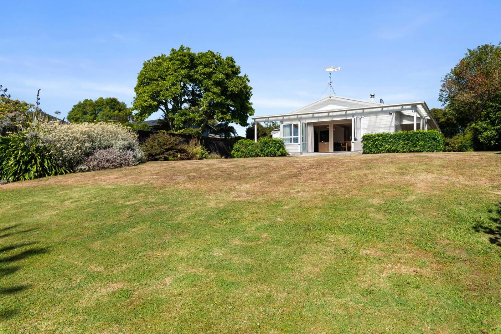Ngongotaha Lakeside Home Rotorua Buitenkant foto